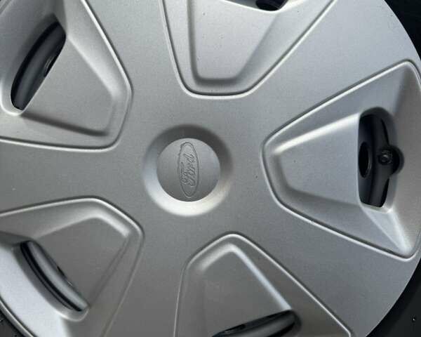 Сірий Форд Транзит Кастом, об'ємом двигуна 2.69 л та пробігом 211 тис. км за 16700 $, фото 47 на Automoto.ua