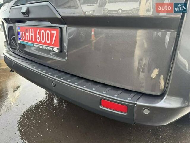 Сірий Форд Транзит Кастом, об'ємом двигуна 2.69 л та пробігом 211 тис. км за 16700 $, фото 12 на Automoto.ua