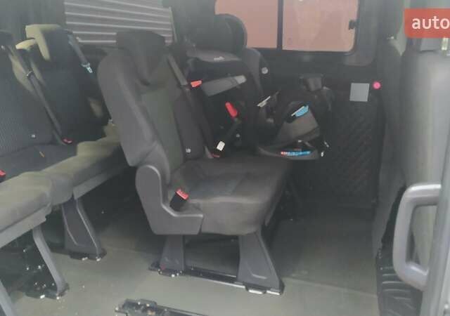 Серый Форд Транзит Кастом, объемом двигателя 2.2 л и пробегом 248 тыс. км за 15400 $, фото 5 на Automoto.ua