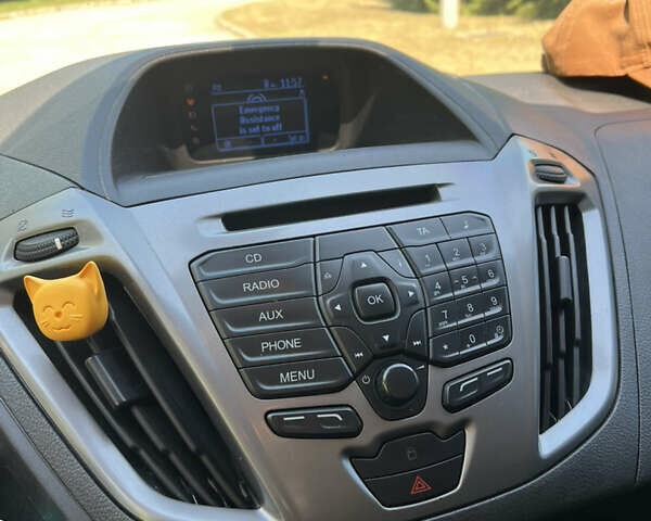 Серый Форд Транзит Кастом, объемом двигателя 2.2 л и пробегом 247 тыс. км за 11100 $, фото 8 на Automoto.ua