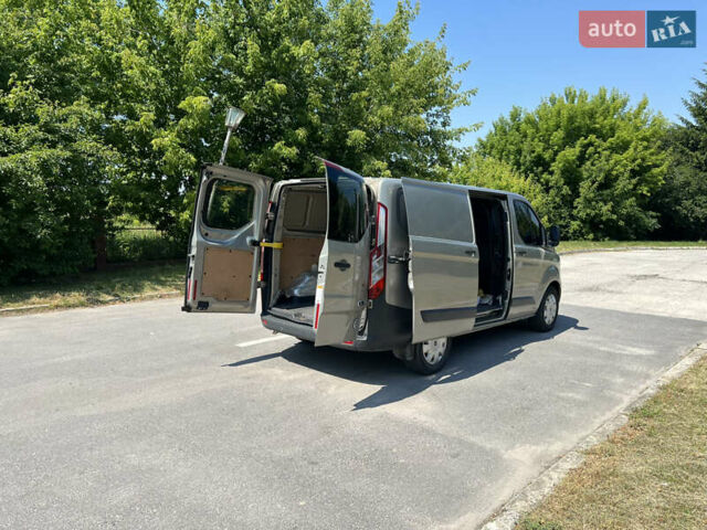 Серый Форд Транзит Кастом, объемом двигателя 2.2 л и пробегом 247 тыс. км за 11100 $, фото 13 на Automoto.ua