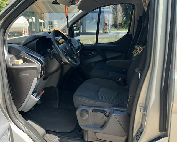 Серый Форд Транзит Кастом, объемом двигателя 2.2 л и пробегом 247 тыс. км за 11100 $, фото 10 на Automoto.ua