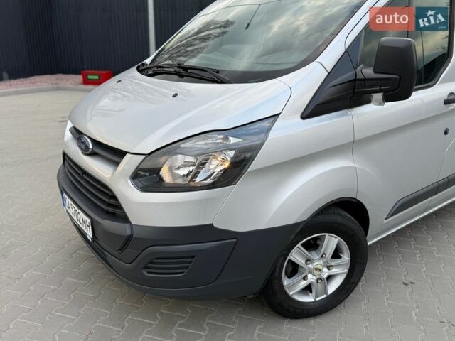 Сірий Форд Транзит Кастом, об'ємом двигуна 2.2 л та пробігом 122 тис. км за 18500 $, фото 2 на Automoto.ua