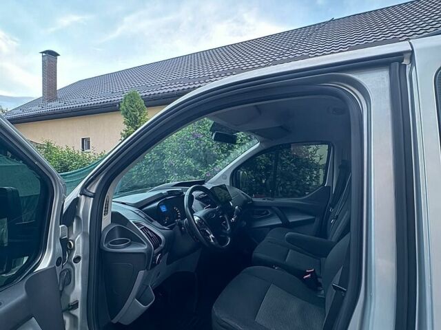 Сірий Форд Транзит Кастом, об'ємом двигуна 2.2 л та пробігом 330 тис. км за 11800 $, фото 7 на Automoto.ua