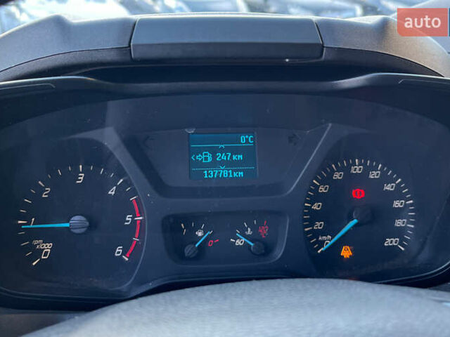 Серый Форд Транзит Кастом, объемом двигателя 2.2 л и пробегом 138 тыс. км за 12900 $, фото 13 на Automoto.ua