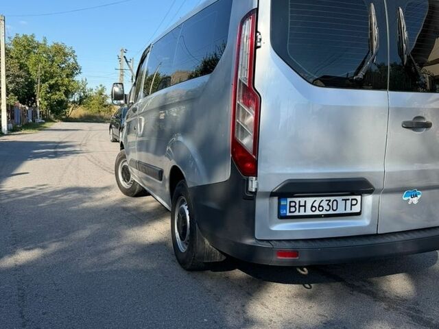 Сірий Форд Транзит Кастом, об'ємом двигуна 2.2 л та пробігом 330 тис. км за 11800 $, фото 4 на Automoto.ua
