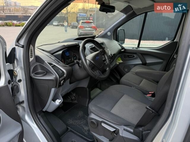 Сірий Форд Транзит Кастом, об'ємом двигуна 2.2 л та пробігом 122 тис. км за 18500 $, фото 16 на Automoto.ua