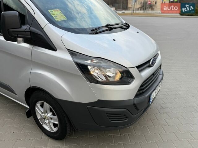 Сірий Форд Транзит Кастом, об'ємом двигуна 2.2 л та пробігом 122 тис. км за 17500 $, фото 7 на Automoto.ua