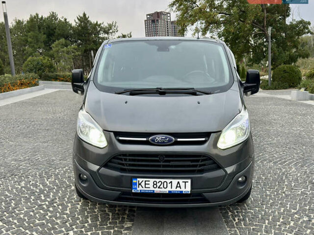 Сірий Форд Транзит Кастом, об'ємом двигуна 2.2 л та пробігом 293 тис. км за 14100 $, фото 3 на Automoto.ua
