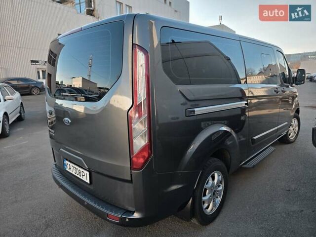 Серый Форд Транзит Кастом, объемом двигателя 2.2 л и пробегом 333 тыс. км за 15000 $, фото 2 на Automoto.ua