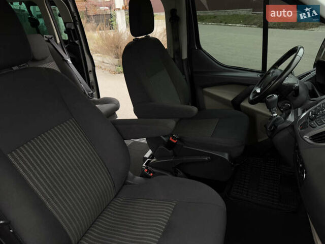 Сірий Форд Транзит Кастом, об'ємом двигуна 2.2 л та пробігом 263 тис. км за 16800 $, фото 74 на Automoto.ua