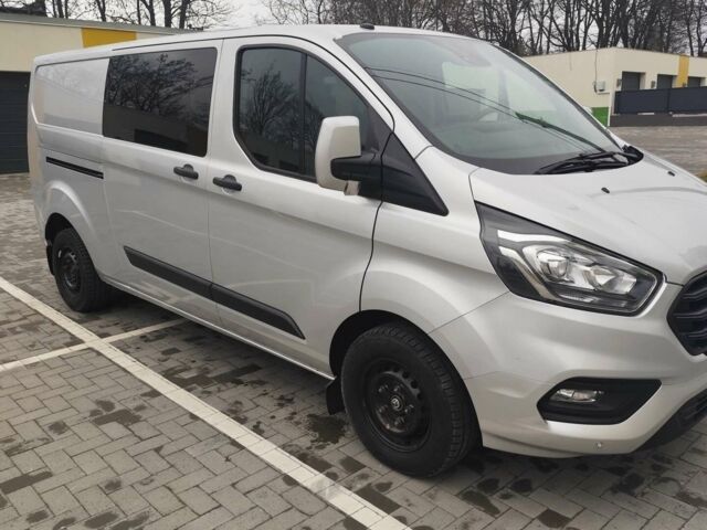 Сірий Форд Транзит Кастом, об'ємом двигуна 2 л та пробігом 382 тис. км за 17500 $, фото 1 на Automoto.ua