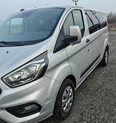 Сірий Форд Транзит Кастом, об'ємом двигуна 2 л та пробігом 191 тис. км за 19990 $, фото 1 на Automoto.ua