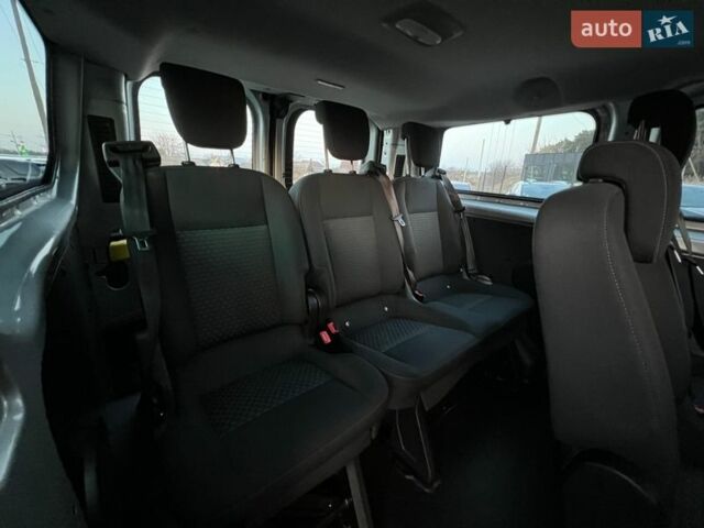 Серый Форд Транзит Кастом, объемом двигателя 2 л и пробегом 162 тыс. км за 22300 $, фото 34 на Automoto.ua