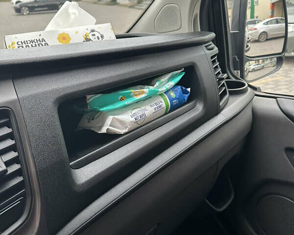 Сірий Форд Транзит Кастом, об'ємом двигуна 2 л та пробігом 255 тис. км за 21499 $, фото 103 на Automoto.ua