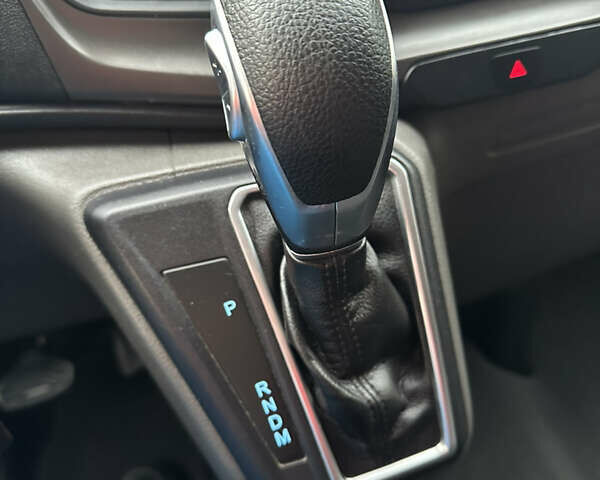 Сірий Форд Транзит Кастом, об'ємом двигуна 2 л та пробігом 255 тис. км за 21499 $, фото 108 на Automoto.ua