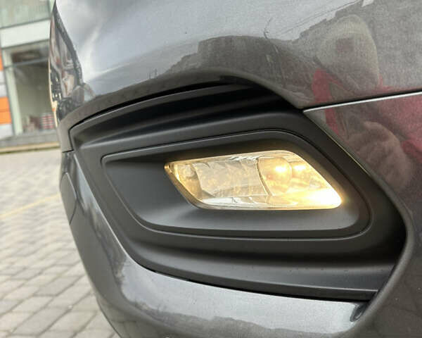 Сірий Форд Транзит Кастом, об'ємом двигуна 2 л та пробігом 255 тис. км за 21499 $, фото 30 на Automoto.ua