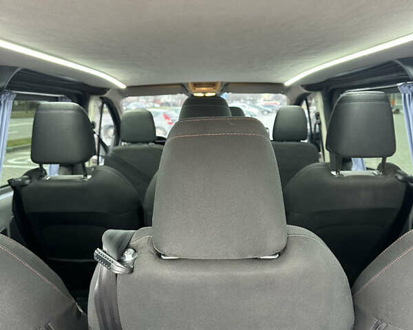 Сірий Форд Транзит Кастом, об'ємом двигуна 2 л та пробігом 255 тис. км за 21499 $, фото 77 на Automoto.ua