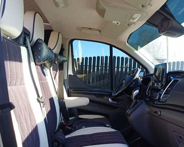 Серый Форд Транзит Кастом, объемом двигателя 2 л и пробегом 201 тыс. км за 21500 $, фото 9 на Automoto.ua