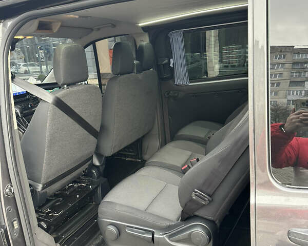 Сірий Форд Транзит Кастом, об'ємом двигуна 2 л та пробігом 255 тис. км за 21499 $, фото 84 на Automoto.ua