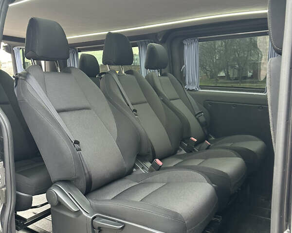 Сірий Форд Транзит Кастом, об'ємом двигуна 2 л та пробігом 255 тис. км за 21499 $, фото 69 на Automoto.ua