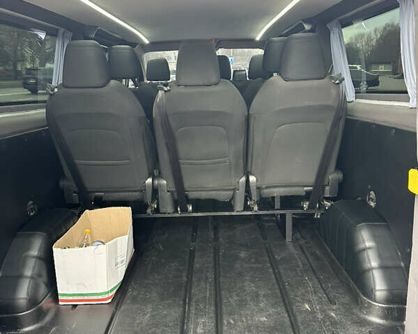 Сірий Форд Транзит Кастом, об'ємом двигуна 2 л та пробігом 255 тис. км за 21499 $, фото 74 на Automoto.ua