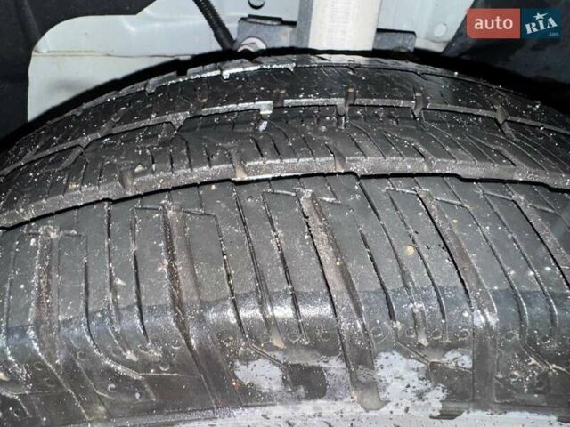 Сірий Форд Транзит Кастом, об'ємом двигуна 2 л та пробігом 196 тис. км за 16995 $, фото 16 на Automoto.ua