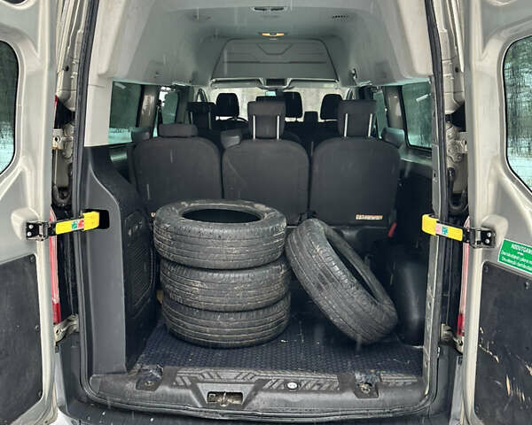 Серый Форд Транзит Кастом, объемом двигателя 2.2 л и пробегом 236 тыс. км за 15500 $, фото 15 на Automoto.ua