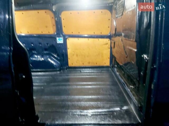 Синій Форд Транзит Кастом, об'ємом двигуна 2.2 л та пробігом 230 тис. км за 13904 $, фото 13 на Automoto.ua