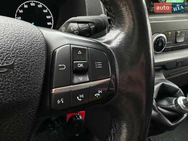 Синий Форд Транзит Кастом, объемом двигателя 2 л и пробегом 151 тыс. км за 13950 $, фото 40 на Automoto.ua