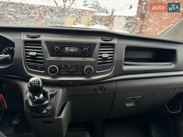 Синий Форд Транзит Кастом, объемом двигателя 2 л и пробегом 151 тыс. км за 13950 $, фото 42 на Automoto.ua