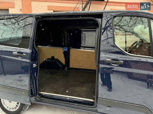 Синий Форд Транзит Кастом, объемом двигателя 2 л и пробегом 151 тыс. км за 13950 $, фото 52 на Automoto.ua