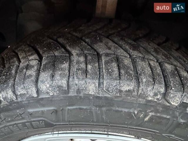 Синий Форд Транзит Кастом, объемом двигателя 2 л и пробегом 186 тыс. км за 16800 $, фото 16 на Automoto.ua