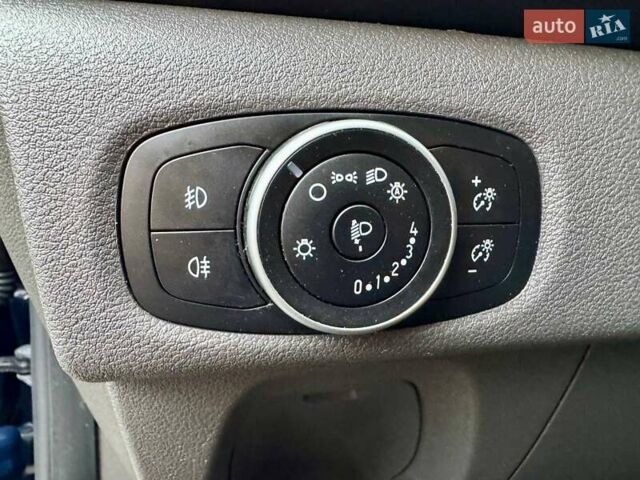 Синий Форд Транзит Кастом, объемом двигателя 2 л и пробегом 185 тыс. км за 16450 $, фото 29 на Automoto.ua