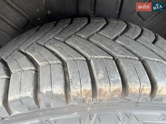 Синий Форд Транзит Кастом, объемом двигателя 2 л и пробегом 185 тыс. км за 16450 $, фото 21 на Automoto.ua