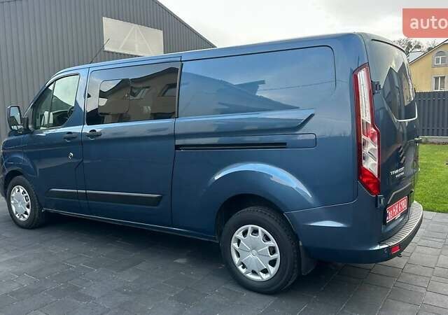 Синий Форд Транзит Кастом, объемом двигателя 2 л и пробегом 197 тыс. км за 21700 $, фото 4 на Automoto.ua