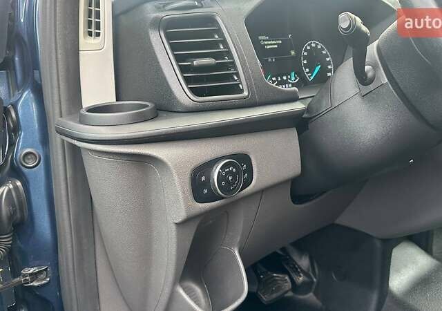 Синій Форд Транзит Кастом, об'ємом двигуна 2 л та пробігом 197 тис. км за 21800 $, фото 6 на Automoto.ua