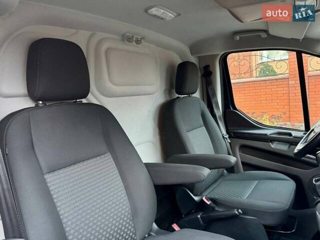 Синий Форд Транзит Кастом, объемом двигателя 2 л и пробегом 186 тыс. км за 16800 $, фото 32 на Automoto.ua