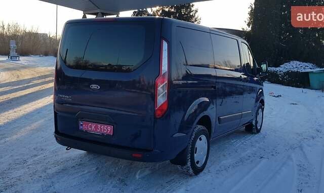 Синий Форд Транзит Кастом, объемом двигателя 2 л и пробегом 197 тыс. км за 15600 $, фото 4 на Automoto.ua