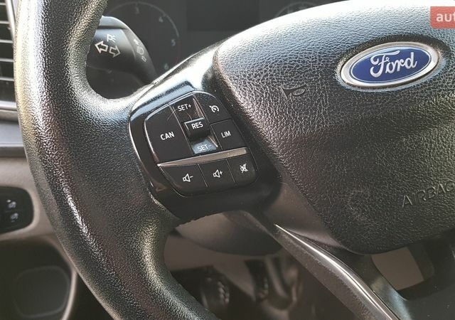 Синий Форд Транзит Кастом, объемом двигателя 2 л и пробегом 198 тыс. км за 17200 $, фото 16 на Automoto.ua