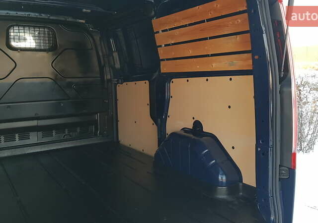 Синий Форд Транзит Кастом, объемом двигателя 2 л и пробегом 197 тыс. км за 15600 $, фото 32 на Automoto.ua