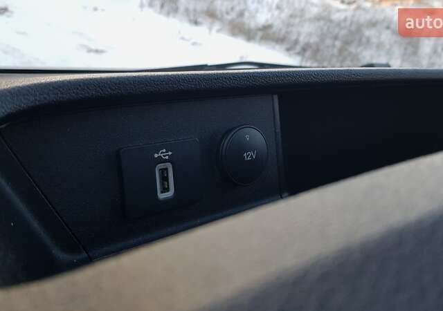 Синий Форд Транзит Кастом, объемом двигателя 2 л и пробегом 197 тыс. км за 15600 $, фото 16 на Automoto.ua