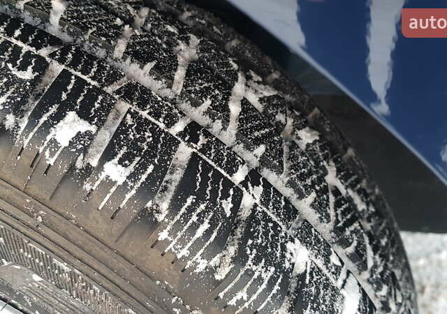 Синий Форд Транзит Кастом, объемом двигателя 2 л и пробегом 197 тыс. км за 15600 $, фото 56 на Automoto.ua