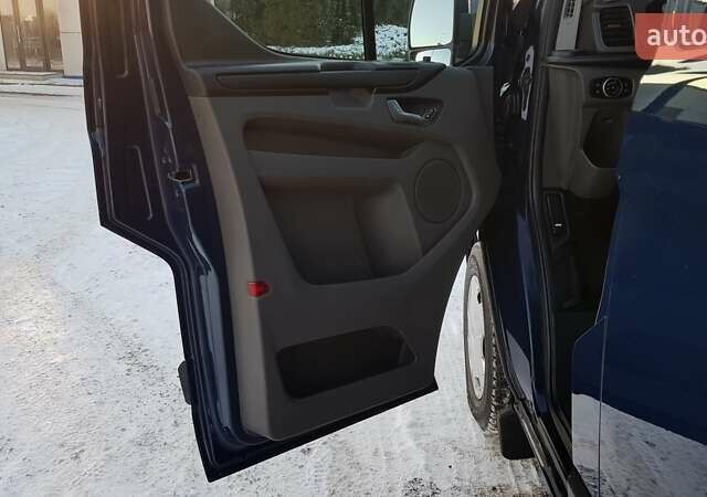 Синий Форд Транзит Кастом, объемом двигателя 2 л и пробегом 197 тыс. км за 15600 $, фото 9 на Automoto.ua