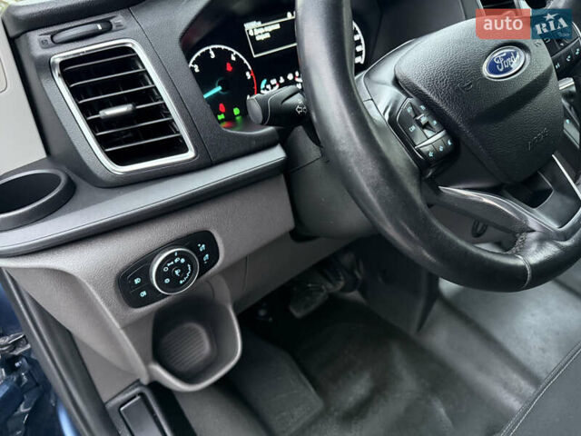 Синий Форд Транзит Кастом, объемом двигателя 2 л и пробегом 182 тыс. км за 18500 $, фото 67 на Automoto.ua