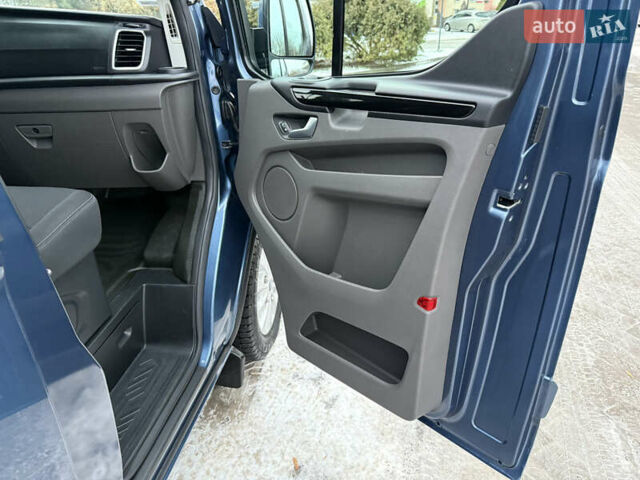 Синий Форд Транзит Кастом, объемом двигателя 2 л и пробегом 182 тыс. км за 18500 $, фото 82 на Automoto.ua