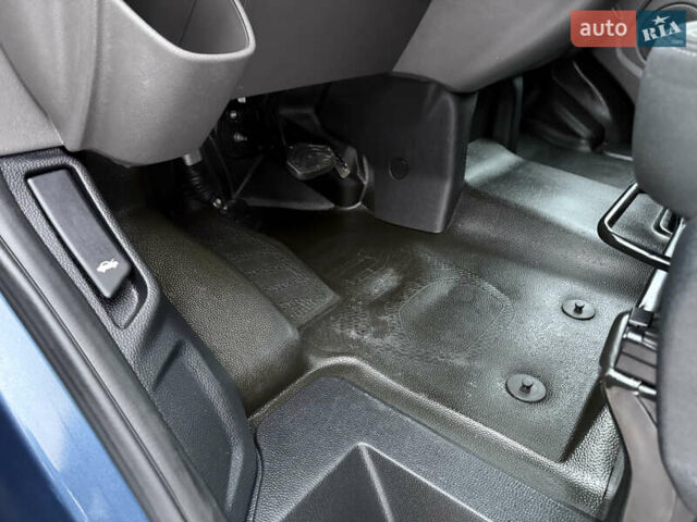 Синий Форд Транзит Кастом, объемом двигателя 2 л и пробегом 182 тыс. км за 18500 $, фото 63 на Automoto.ua