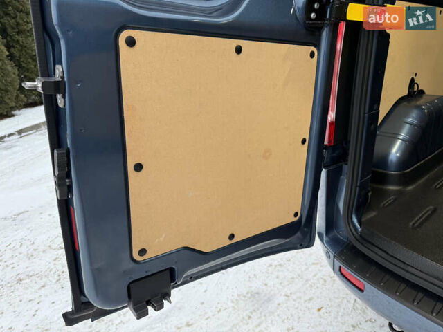 Синий Форд Транзит Кастом, объемом двигателя 2 л и пробегом 182 тыс. км за 18500 $, фото 105 на Automoto.ua