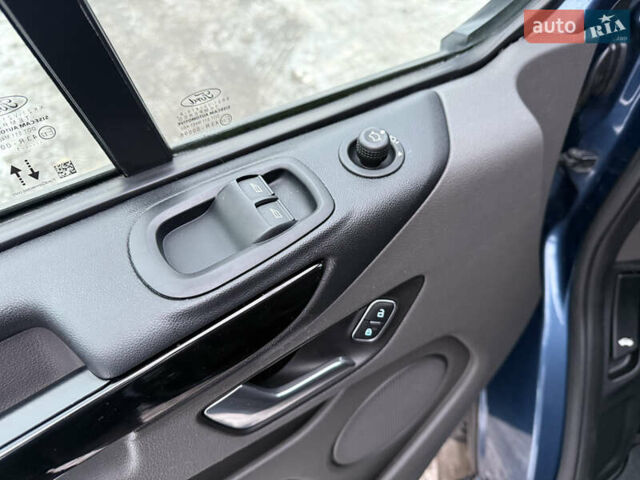 Синий Форд Транзит Кастом, объемом двигателя 2 л и пробегом 182 тыс. км за 18500 $, фото 49 на Automoto.ua