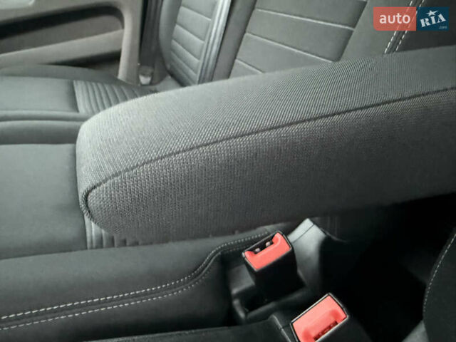 Синий Форд Транзит Кастом, объемом двигателя 2 л и пробегом 182 тыс. км за 18500 $, фото 60 на Automoto.ua